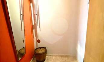 Imagem 2: 1 por andar - 4 dorm sendo 1 suite, andar alto, vista livre, excelente localização