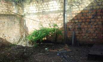 Imagem 4: VENDO CASA Casa com 1 dormitório