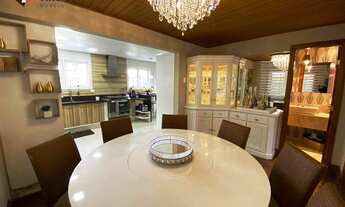 Imagem 4: Casa com 3 dormitórios à venda, 400 m² por R$ 2.800.000 - Vila Austríaca - Campos do Jordã