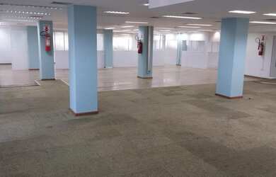 Imagem: Ótimo andar com vista para o mar e ar condicionado