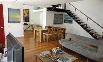 Imagem 2: Charmosa casa na Urca em frente ao mar ! Com 290m²