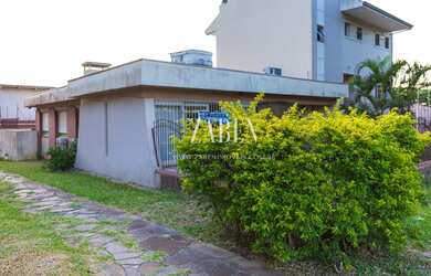 Imagem 4: Casa esquina Casa com 3 dormitórios