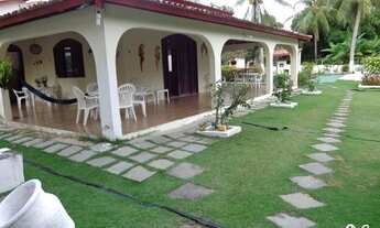 Imagem 7: Casa com 3 suítes e uma excelente área verde e de lazer com piscina em Barra de Jacuípe