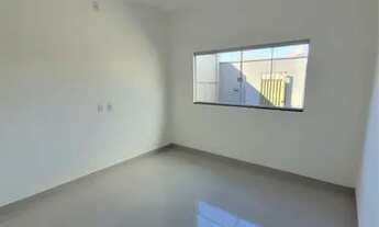 Imagem 6: Casa com uma excelente localização no Triunfo, 3 quartos sendo 1 suíte, corredores laterai