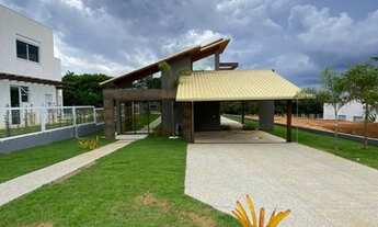 Imagem 2: Casa de condomínio para venda com 227 metros quadrados com 4 quartos