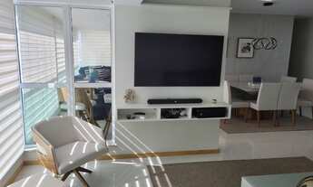 Imagem 2: Apartamento para venda tem 187 metros quadrados com 4 quartos na Graça