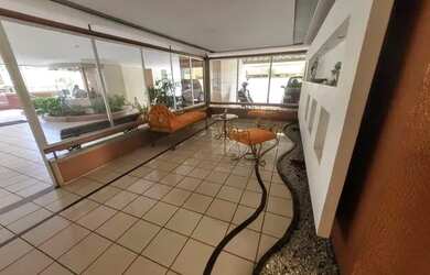 Imagem 2: ALUGA-SE Apto com 02 quartos, Varanda, Mobiliado, no coração do bairro de Ponta