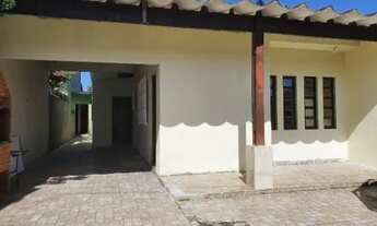 Imagem: Casa a venda na praia com 2 quartos. Itanhaém/SP