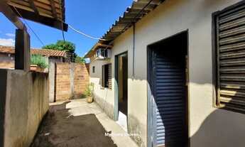 Imagem 3: Casa 2/4,mais barracão!!