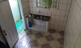 Imagem 5: Quitinete Casa com 3 dormitórios