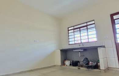 Imagem 6: Casa térrea com terreno inteiro no Jardim Portugal - rua sem saída