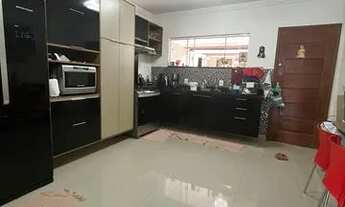 Imagem 1: Oportunidade casa no Jardim Vitória c/ 3qts, send 1suíte, 3brs, 1vg, churrqr, amrs plmjds
