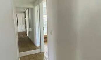 Imagem 3: Belíssimo apartamento todo reformado, sala ampliada, com churrasqueira . andar intermediár