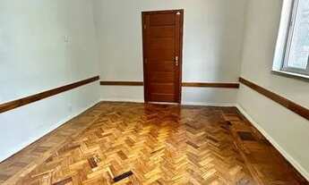 Imagem 3: Casa para aluguel tem 302 m², ideal p/empresas, clínicas, consultórios, cursos. Bem locali