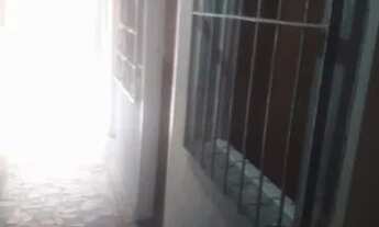 Imagem: Alugue quarto urgente moças e rapaz solteiro