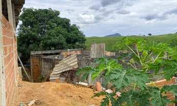 Imagem 3: Casa em construção