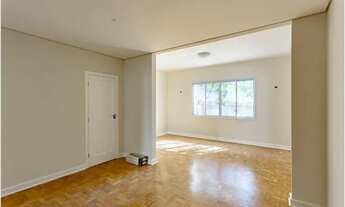 Imagem 2: CASA PRA LOCAÇÃO AO LADO DO IBIRAPUERA!!! 3 DORMITÓRIOS, 6 VAGAS E 2 BANHEIROS, OPORTUNIDA