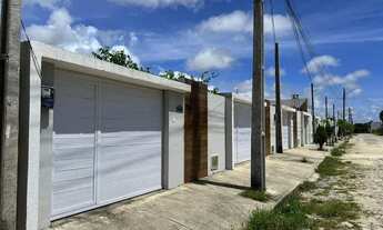 Imagem 2: Casa para aluguel possui 76 metros quadrados com 2 quarto em PLANALTO DO SOL - Aquiraz - C