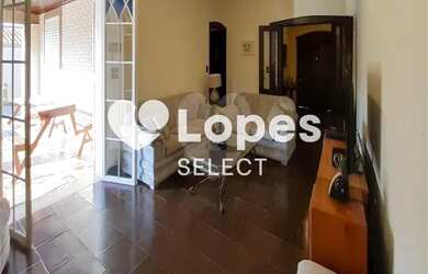 Imagem 7: Casa térrea com 500m2 de construção e terreno de 1.000m2, 4 suítes, varanda gourmet, próxi