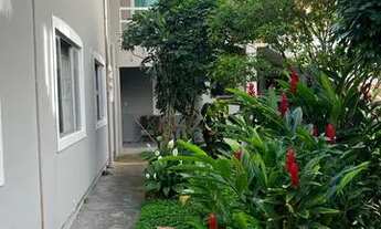 Imagem 4: Alugo apartamento 2 quartos mobiliado, ótima localização nos Ingleses