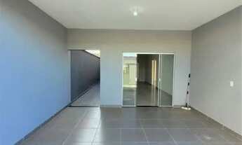 Imagem 4: Casa com uma excelente localização no Triunfo, 3 quartos sendo 1 suíte, corredores laterai