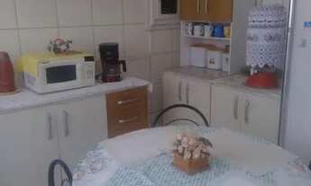 Imagem 2: Quarto no Centro Mobiliado