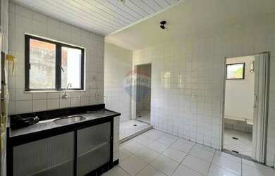 Imagem 12: Casa 4 Quartos com Piscina em Buraquinho, Bahia