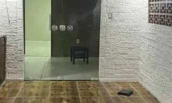 Imagem 3: Alugo ou vendo casa no segundo andar é independente porém com a entrada compartilhada