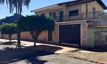 Imagem 2: Ótima casa Casa com 5 dormitórios