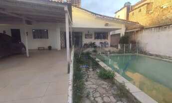 Imagem: Casa de 276m² à venda, no terreno de 450m²