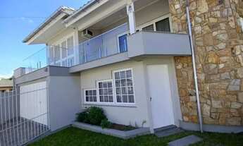 Imagem 5: Excelente casa de 2 pisos com 05 quartos sendo 02 suites no Rio Maina