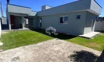 Imagem 3: Casa com 2 quartos e suíte com closet à venda no Bairro Camobi em Santa Maria