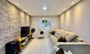 Imagem 5: Vende-se sobrado REFORMADO em rua pública no Bairro Jardim Imperial. 4 quartos, piscina. R