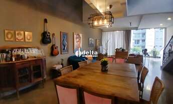 Imagem 5: Casa residencial com 4 suítes disponível para venda no bairro Lidice em Uberlândia - MG