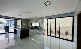 Imagem 4: Sobrado de esquina com 3 suítes e um home cinema no Condomínio do Lago. codigo: 121360