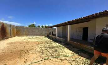 Imagem 2: Casa na Praia de Zumbi para venda