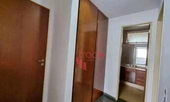 Imagem 5: Apartamento à Venda de 03 Quartos no Bairro Centro em Ribeirão Preto com Sacada