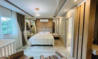 Imagem 2: Prefeito e lindo sobradado de alto padrão Excelente oportunidade Região Norte