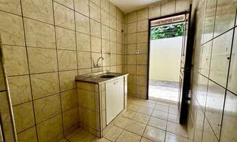 Imagem 6: Casa Plana em Condomínio com excelente localização, fica na própria Av. Odilon Guimarães