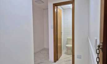 Imagem 7: Sala reformada com box