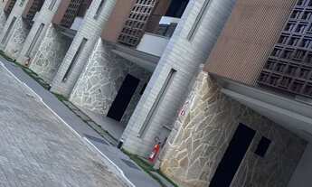 Imagem 2: Imóvel para aluguel tem 153 metros quadrados com 3 quartos em Vila Rosa - Goiânia - GO