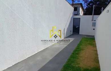 Imagem 3: Casa com entrada independente em ótima localização no bairro Candelária