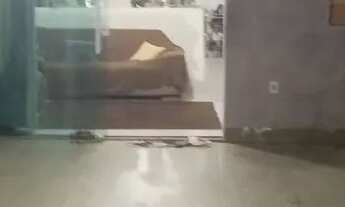 Imagem: Vende-se, aceita trocar em outra