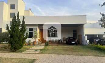 Imagem: Excelente casa térrea em condomínio fechado