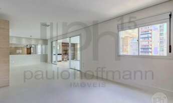 Imagem 2: Prédio neoclássico muito charmoso