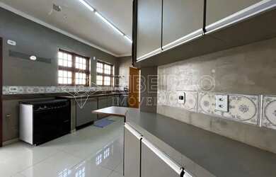 Imagem 7: Casa em condomínio com 04 dormitórios e piscina em Bonfim Paulista para venda e Locação