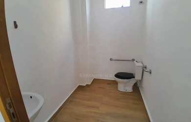 Imagem 6: Sala para alugar na Região Central de Londrina com 1 vaga de garagem e vitrine, na Avenida