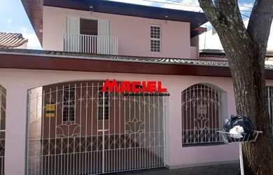 Imagem: Sobrado para aluguel possui 300 metros quadrados