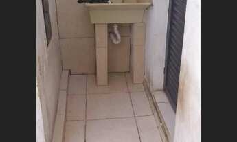 Imagem 3: Aluga se kitnet Casa com 1 dormitório