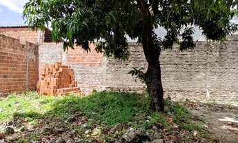 Imagem 7: Duplex para venda possui 305 metros quadrados com 5 quartos